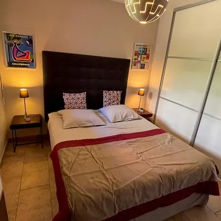 Appartement Climatise / Terrasse A 2 Min De La *