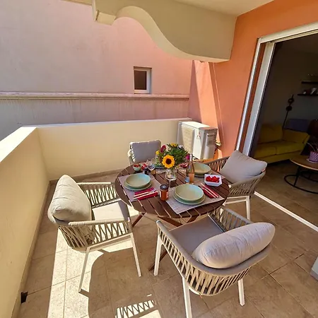 Climatise / Terrasse A 2 Min De La * LʼÎle-Rousse