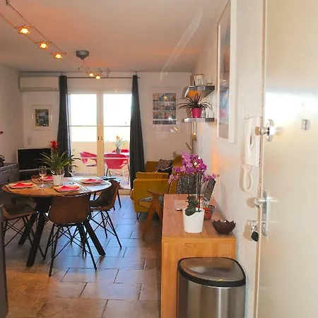 Apartment Climatise / Terrasse A 2 Min De La *