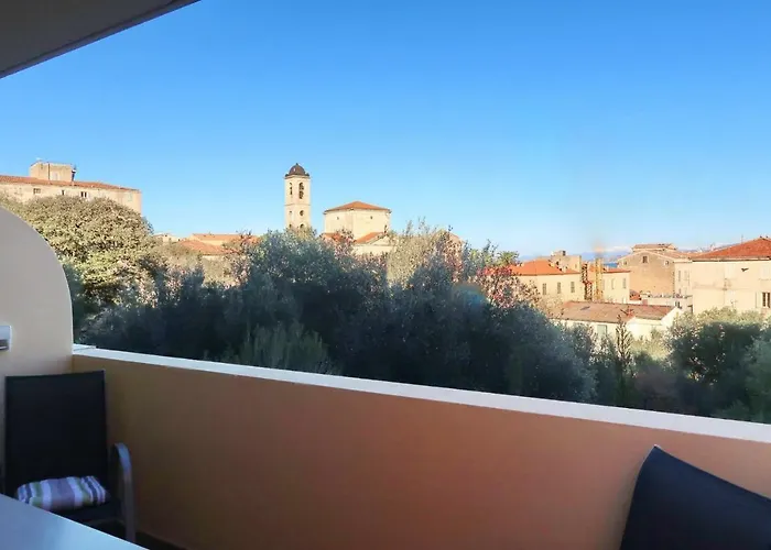 Climatise / Terrasse A 2 Min De La * LʼÎle-Rousse